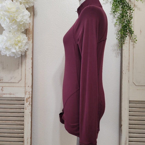 Lululemon Burgundy Long sleeve sweat shirt size 4 - Picture 3 of 10